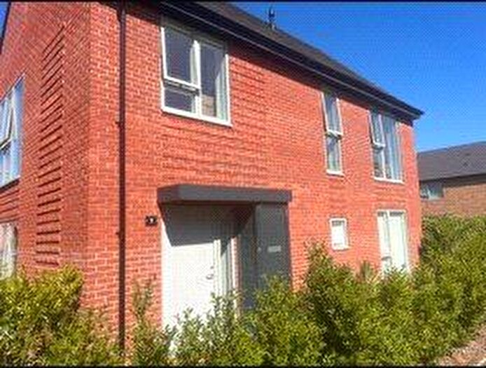 4 Bedroom Detached House To Rent In Cascada Close, Ellesmere Port, CH65