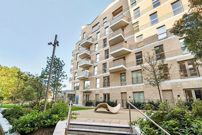 1 Bedroom Apartment To Rent In Carraway Street, Reading, RG1