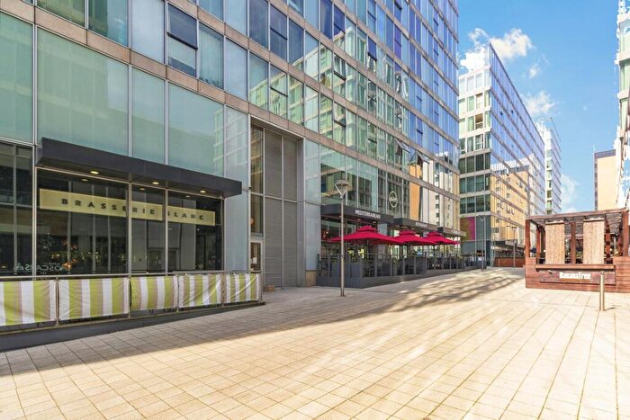 2 Bedroom Flat To Rent In Witan Gate, Milton Keynes, Buckinghamshire, MK9