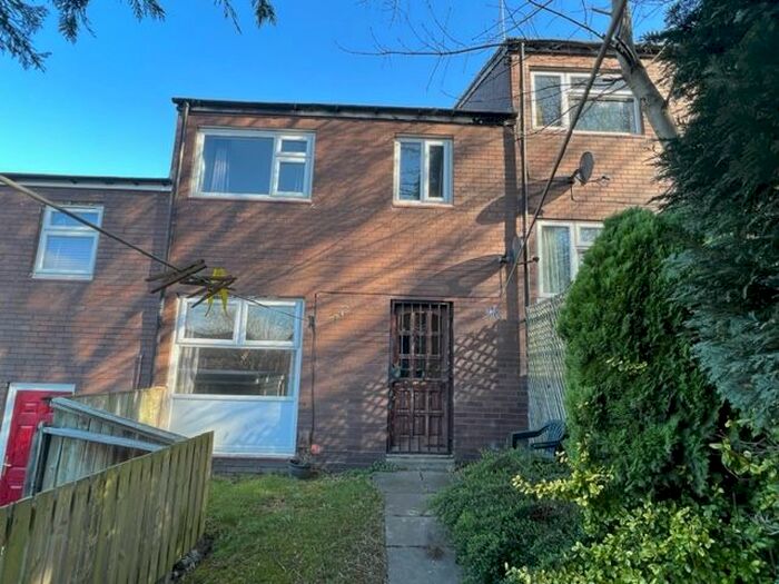 3 Bedroom Town House To Rent In Beckhill Approach, Chapel Allerton, Leeds, LS7