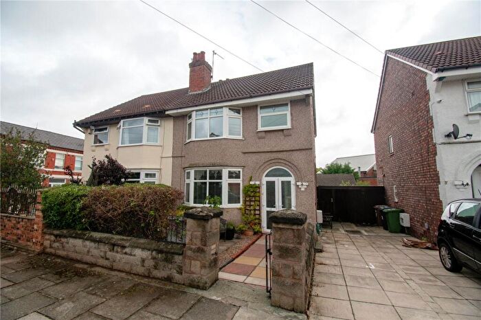 3 Bedroom Semi-Detached House For Sale In Stanbury Avenue, Bebington, Wirral, CH63