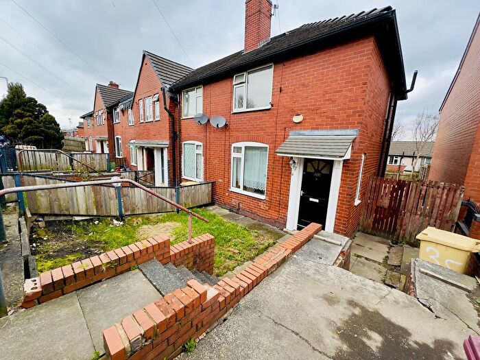 2 Bedroom Semi Detached House To Rent In Hibernia Street, Deane, Bolton, BL3