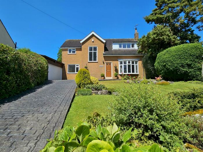 4 Bedroom Detached House For Sale In Moss Side Lane, Wrea Green, PR4