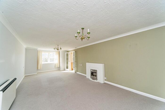 2 Bedroom Apartment For Sale In Colonel Stevens Court, The Meads, BN20