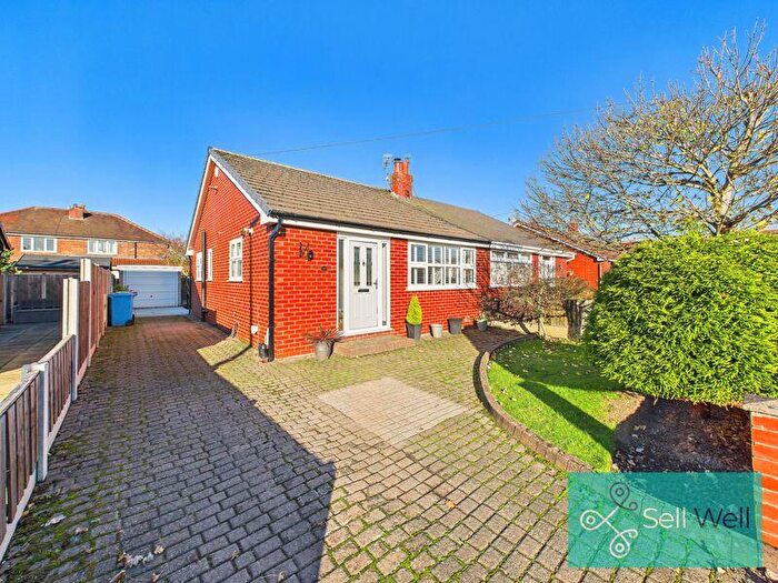 2 Bedroom Semi-Detached Bungalow For Sale In Everard Close, Worsley, Manchester, M28