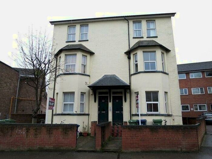 1 Bedroom Flat To Rent In Rectory Road, Cowley, Oxford, OX4
