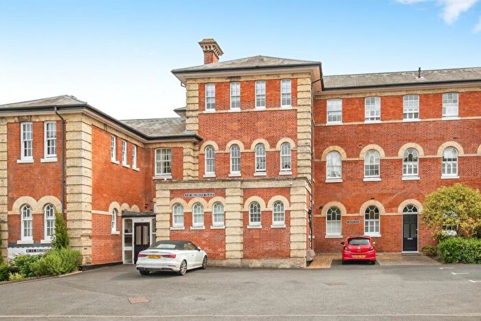 2 Bedroom Apartment For Sale In Belgrove Place, Ipswich, IP3