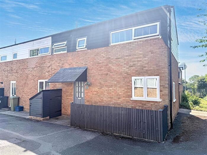3 Bedroom Property For Sale In North Ridge, Milton Keynes, MK6