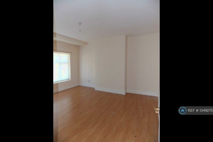 4 Bedroom Terraced House To Rent In Gorton Rd, Liverpool, L13