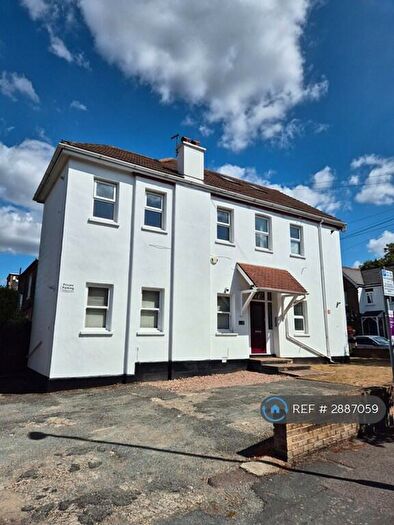 2 Bedroom Flat To Rent In Dornton Road, South Croydon, CR2