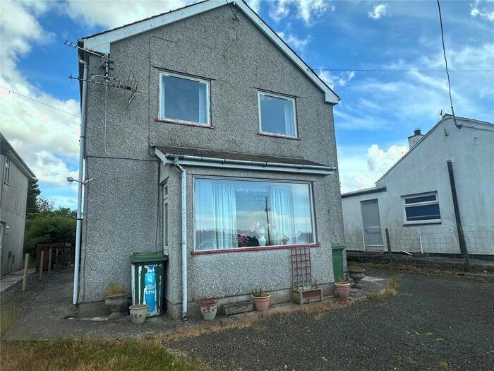 3 Bedroom Detached House For Sale In Llanddeiniolen, Caernarfon, Gwynedd, LL55