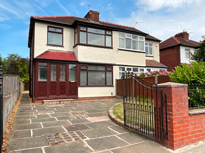 3 Bedroom Semi-Detached House For Sale In Longacre, Churchtown, Southport, PR9