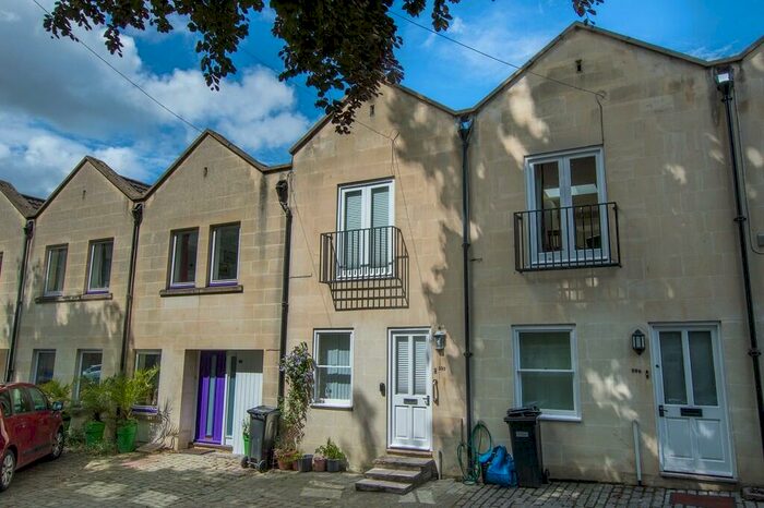 2 Bedroom Mews To Rent In Sydney Mews, Bath, BA2