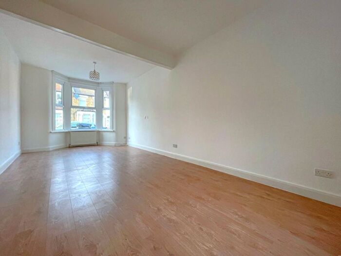 3 Bedroom Property To Rent In Huxley Road, London, N18
