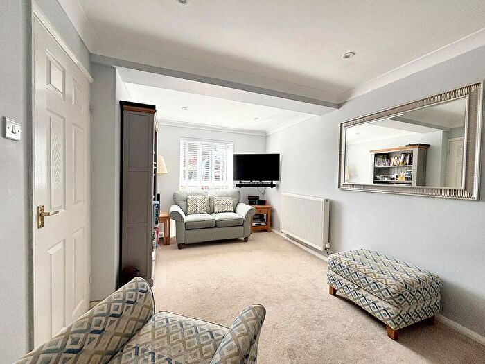 4 Bedroom Detached House For Sale In Bruyn Road, Fordingbridge, SP6
