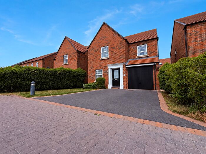 3 Bedroom Detached House For Sale In Garner Way, Fleckney, Leicester, LE8