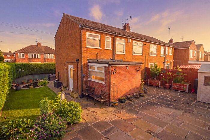 3 Bedroom Semi Detached House For Sale In Highthorn Road, York, North Yorkshire, YO31