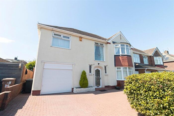 4 Bedroom Detached House For Sale In The Broadway, Tynemouth, NE30