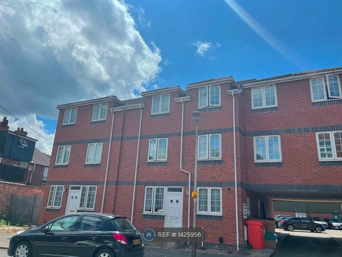 2 Bedroom Flat To Rent In Dartford Road, Leicester, LE2