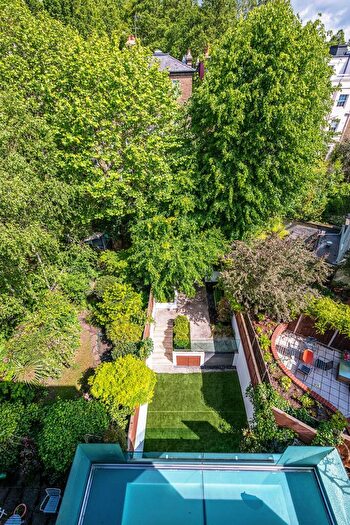 5 Bedroom Semi-Detached House For Sale In Denning Road, Hampstead, London, NW3