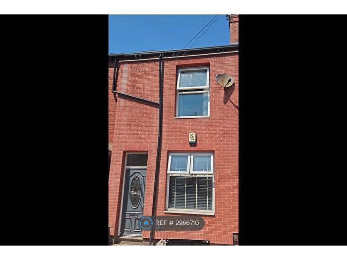 3 Bedroom Terraced House To Rent In Rushdale Road, Sheffield, S8