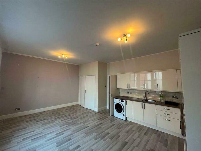 2 Bedroom Apartment To Rent In Abbeygate Street, Bury St. Edmunds, IP33
