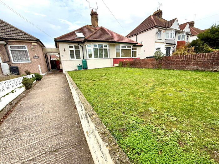 3 Bedroom Semi-Detached Bungalow For Sale In Old Road East, Gravesend, DA12
