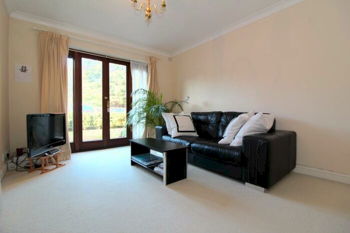 1 Bedroom Apartment To Rent In Ludlow Road, Maidenhead, SL6