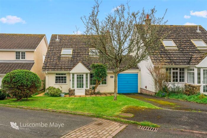 3 Bedroom Link Detached House For Sale In Longbrook, Chillington, Kingsbridge, TQ7