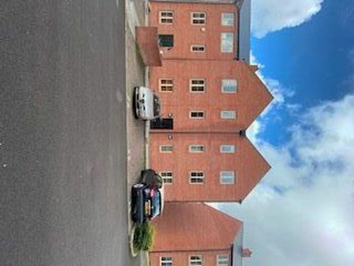 2 Bedroom Flat To Rent In Kilby Mews, Coventry, CV1