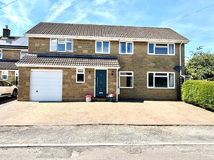 4 Bedroom Detached House For Sale In The Meads, Milborne Port., DT9