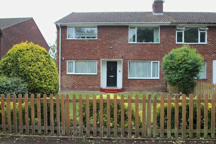 2 Bedroom Maisonette To Rent In Cranbourne Lane, Basingstoke RG21