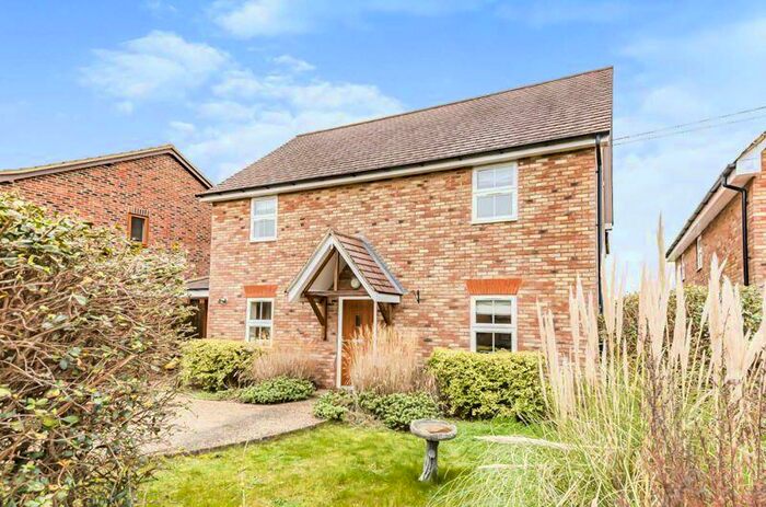 4 Bedroom Detached House For Sale In High Street, Little Staughton, MK44