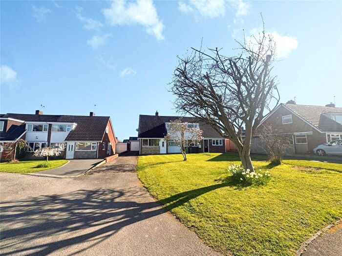 2 Bedroom Semi Detached House For Sale In Sherwood Walk, Leamington Spa, Warwickshire, CV32