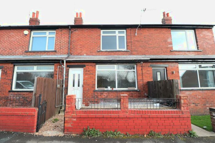 3 Bedroom House To Rent In Congress Mount, Leeds, West Yorkshire, Uk, LS12