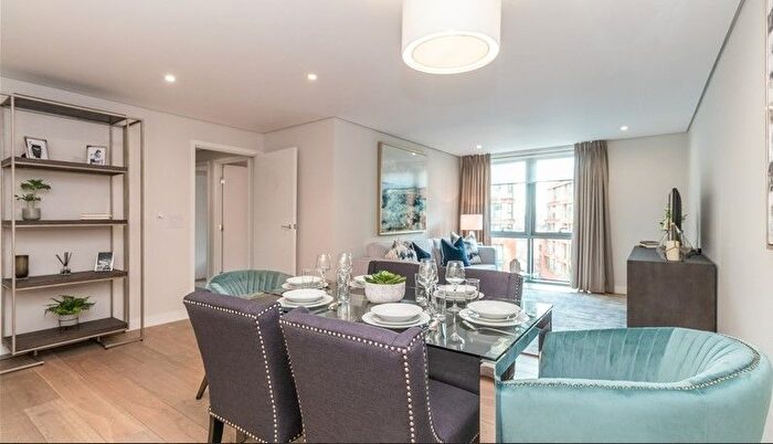 3 Bedroom Flat To Rent In Merchant Square, W2