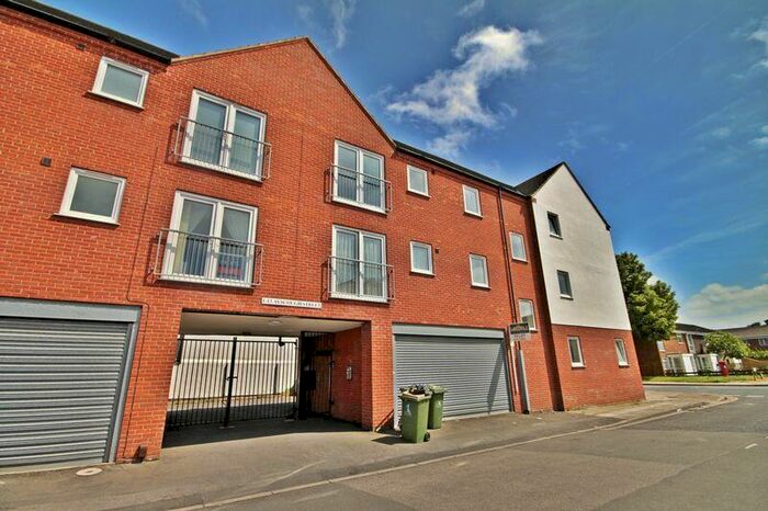 1 Bedroom Flat To Rent In Ayscough Street, Grimsby, DN31