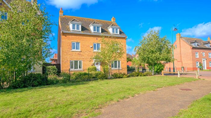 5 Bedroom Detached House For Sale In Eagle Way, Hampton Vale, Peterborough, PE7
