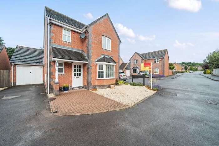 3 Bedroom Detached House To Rent In Meadowsweet Close, Thatcham, RG18