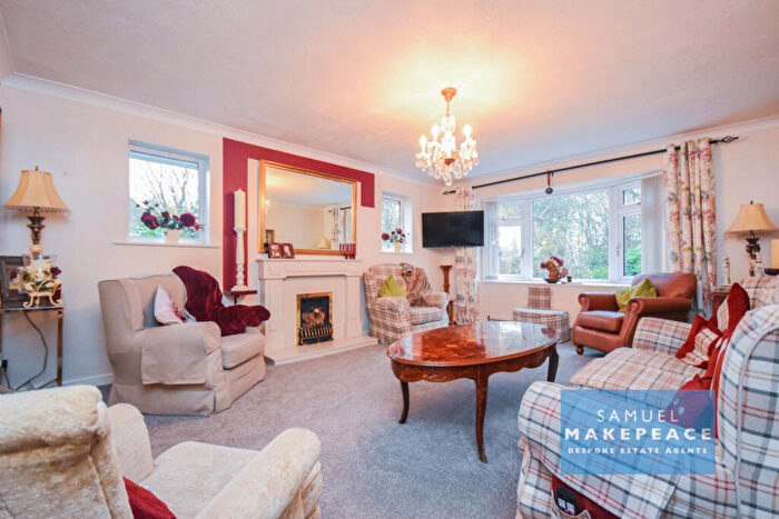 4 Bedroom Bungalow For Sale In Dee Close, Talke, Stoke-on-Trent, ST7