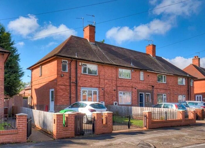 3 Bedroom Terraced House To Rent In Lindfield Road, Nottingham, NG8