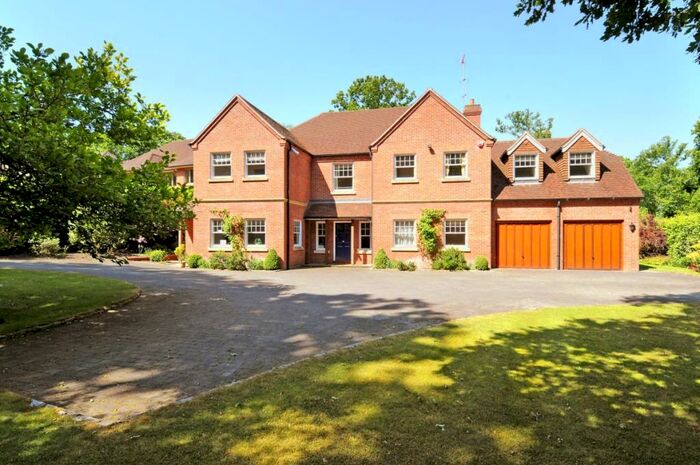 6 Bedroom Detached House To Rent In Burleigh Road, Ascot, SL5