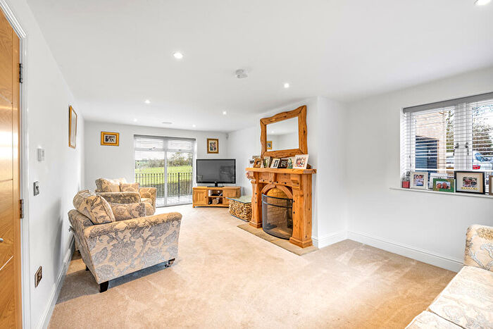 5 Bedroom Detached House For Sale In Lysterfield End, Nettleham, Lincoln, Lincolnshire, LN2