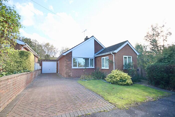 2 Bedroom Detached Bungalow For Sale In Larkin Avenue, Cherry Willingham, LN3
