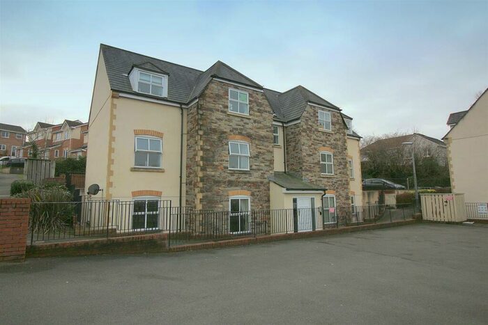 2 Bedroom Apartment To Rent In Rogers Drive, Saltash, PL12
