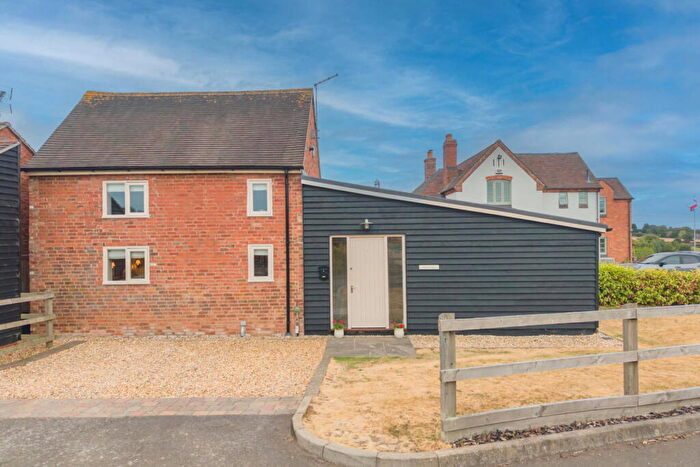 2 Bedroom Detached House For Sale In Fernhill Barn, Fernhill Lane, Balsall Common, CV7