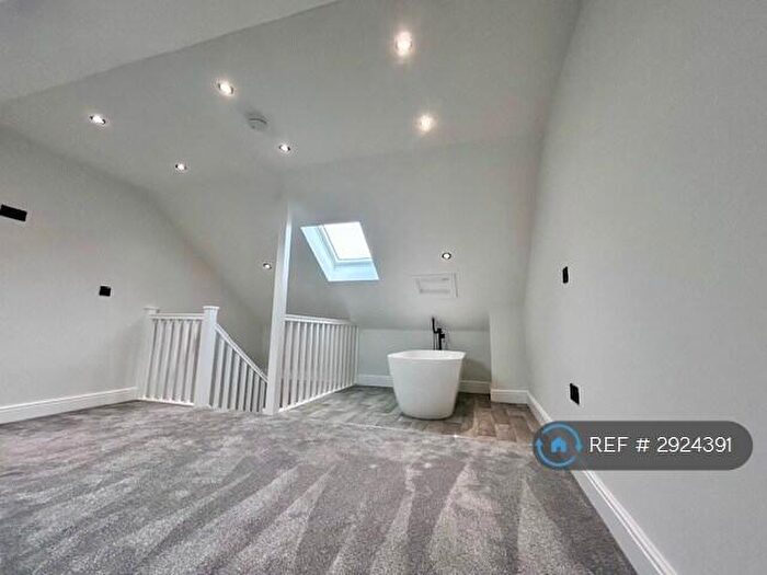 3 Bedroom Terraced House To Rent In Franchise Court, Derby, DE22