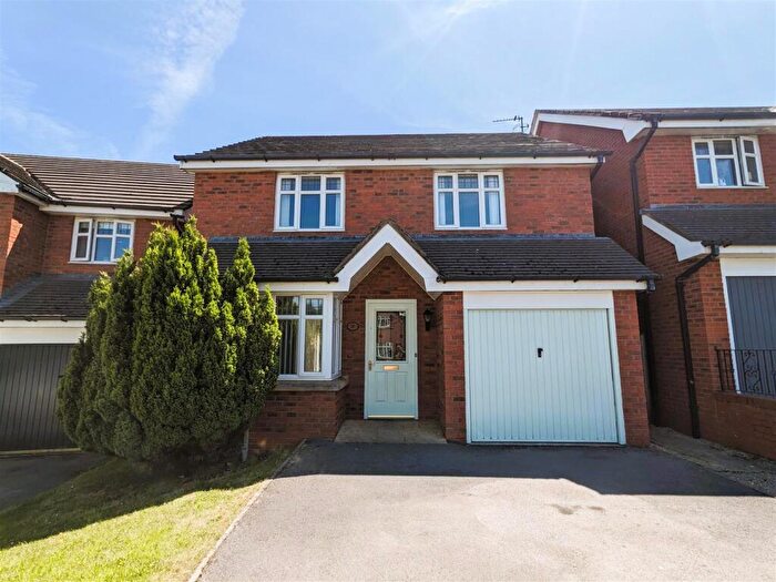 3 Bedroom Detached House To Rent In Ffordd Yr Wyddfa, Colwyn Bay, LL29