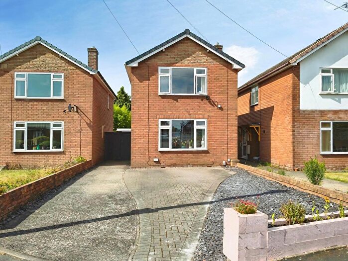 3 Bedroom Detached House For Sale In Laurel Drive, Newport, Shropshire, TF10