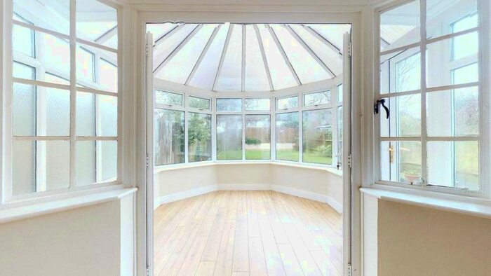 5 Bedroom Property To Rent In Rothesay Avenue, Richmond, Surrey TW10